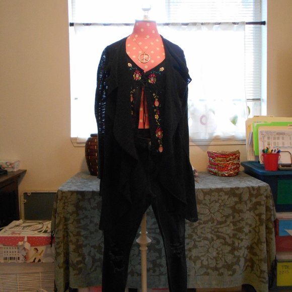 DKNY Black Light Cardigan Open M Drapey Lightweight Basic - Picture 3 of 13